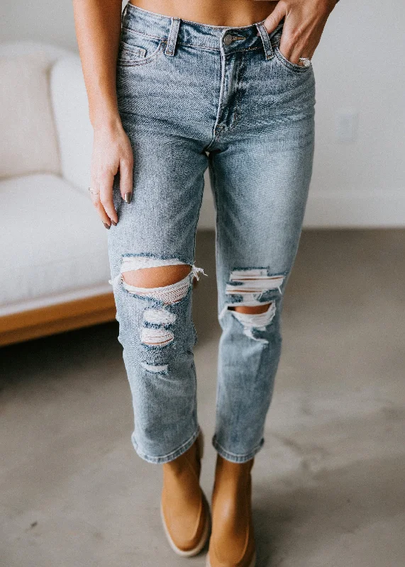 Vana Slim Straight Jeans